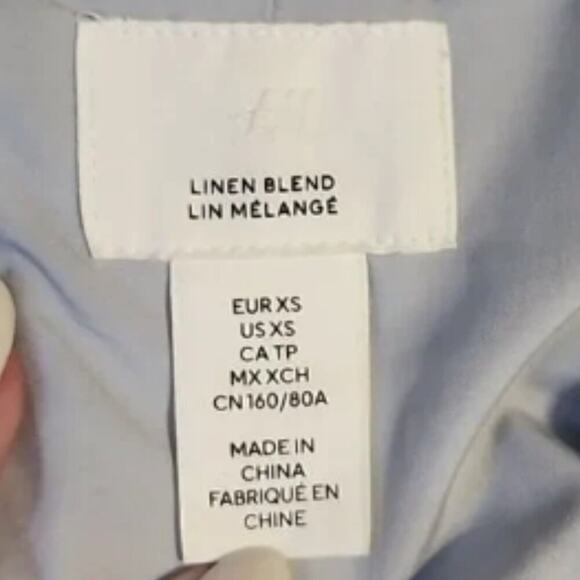 H&M • Linen Blazer, Size XS - Picture 3 of 3